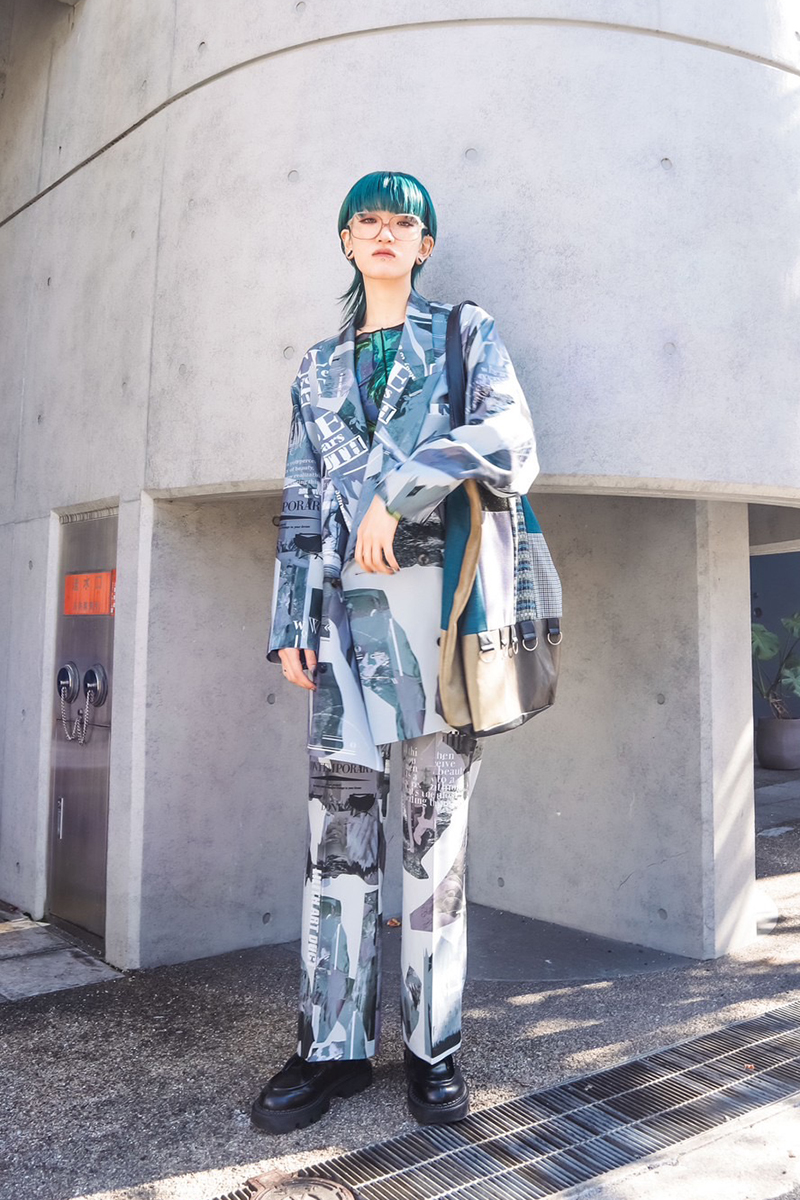 lilith art duct リリスアートダクト退廃的ダメージ加工トレーナー LILITH ART DUCT 2022AW / WALL｜H.P.FRANCE公式サイト